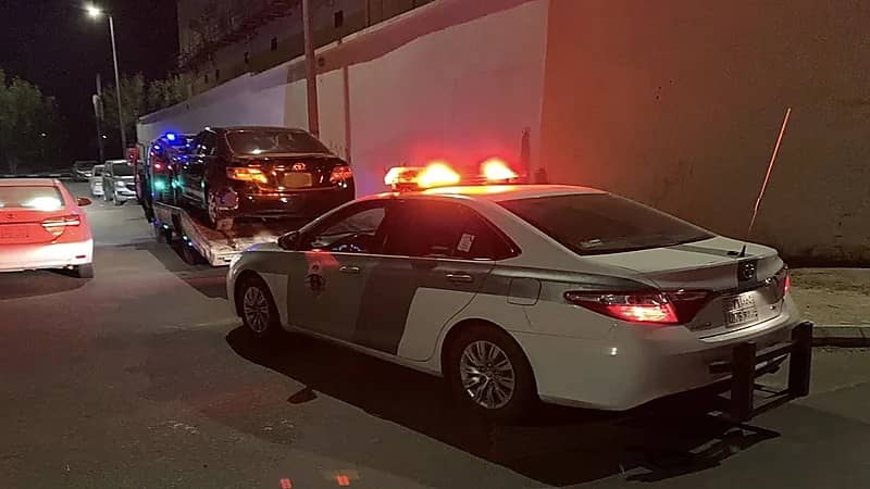 القبض على قائد مركب ارتكب مخالفات مرورية في مكة 