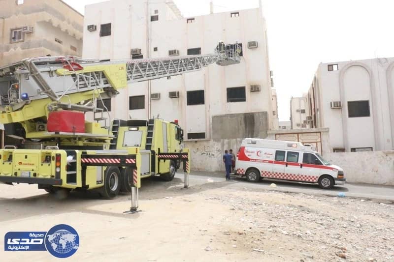 مدني العاصمة المقدسة يخمد حريقا بعمارة بجبل النور