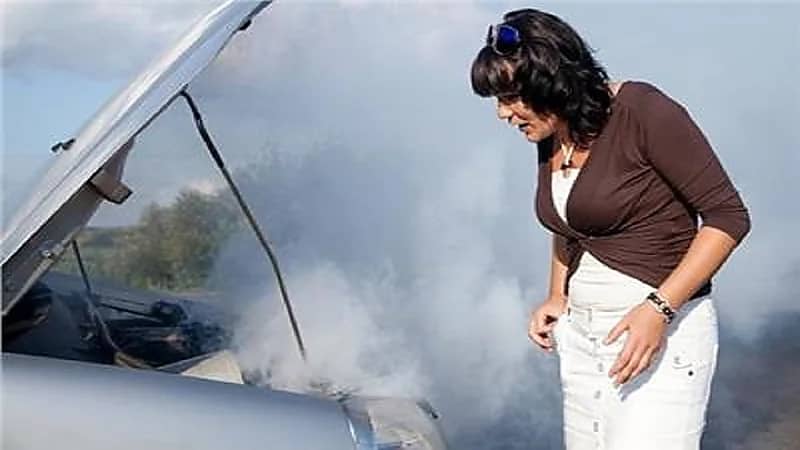 5 نصائح لقائدي السيارات لتجنب مشاكل ارتفاع درجات الحرارة