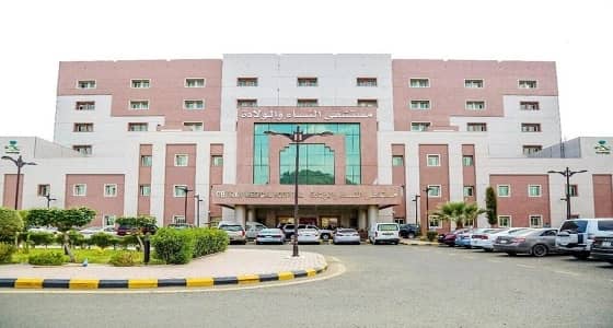 التحقيق مع موظفي مستشفى الطائف بعد تسلل طبيبة ليلًا