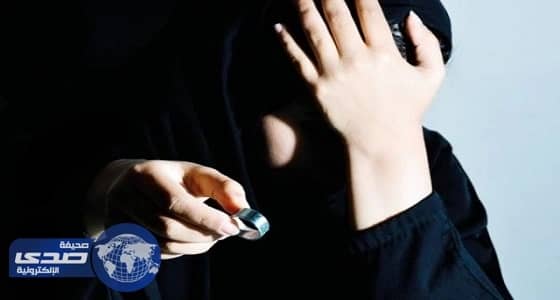 طلقة واتساب تدفع بطليقة شيخ قطري إلى المطالبة بتعويض 100 مليون