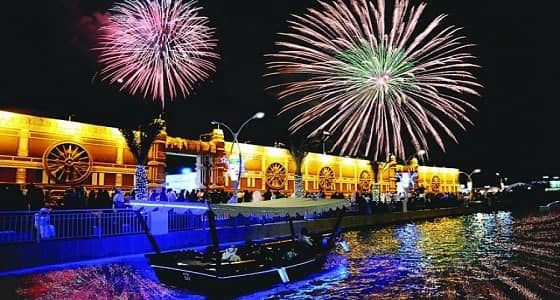 " القرية العالمية " تشهد إقبالًا من زوار الجنادرية