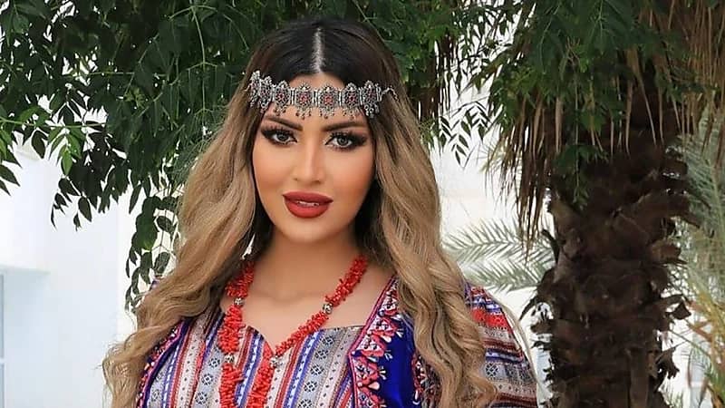 تخفيف حكم السجن على ملكة جمال الجزائر