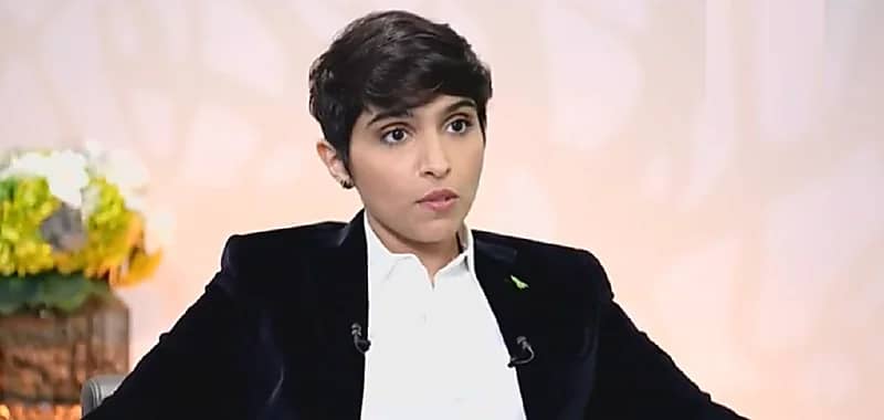 رد مشاعل الشميمري على من ينتقد تحدثها بالإنجليزية