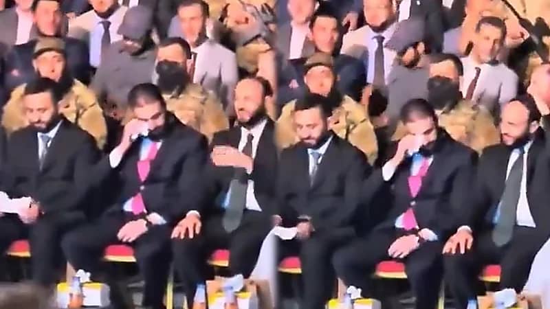 الشرع يستعيد ذكريات في تحرير ⁧‫حلب‬⁩ بالدموع.. فيديو