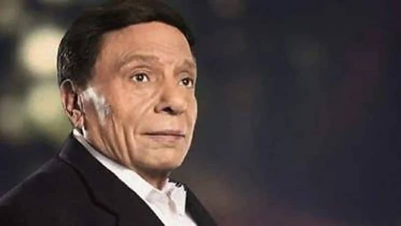 نجل عادل إمام يحسم الجدل بشأن إصابة والده بالزهايمر