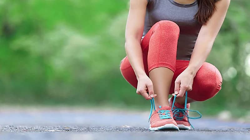 فوائد المشي لمدة 30 دقيقة يومياً