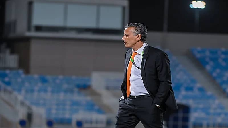 الشباب ينهي عقد "شاموسكا"