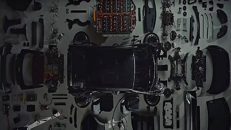 شاهد.. تحويل سيارة كهربائية لجهاز لتنقية الهواء