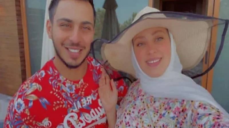 الوليد مقداد وزوجته يثيران الجدل لهذا السبب