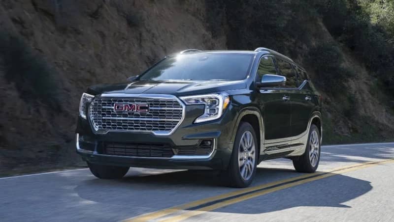 مواصفات وأسعار أرخص سيارة جي ام سي 2023 في المملكة.. صور