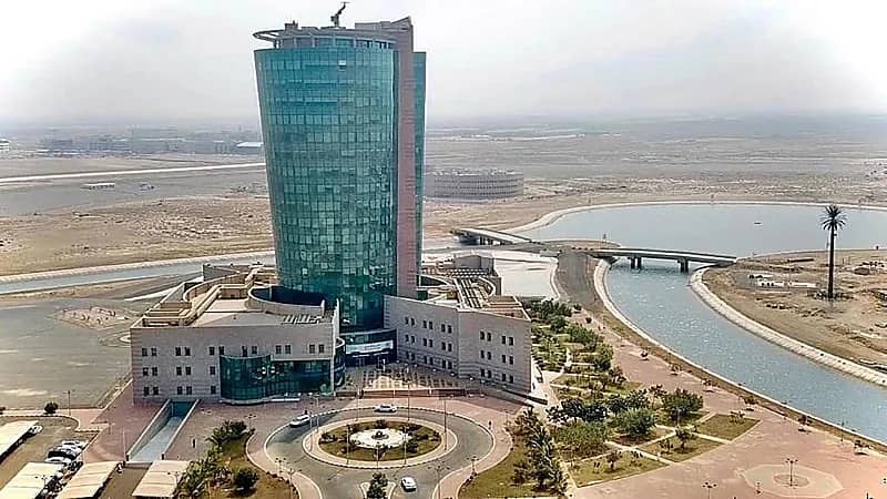 جامعة جازان تنفي فصل عددًا من الموظفات المواطنات