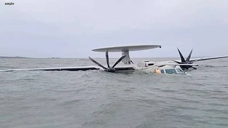 تحطم طائرة مائية ومقتل 3 أشخاص