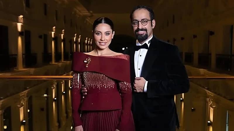 إلهام علي وخالد صقر يحتفلان بذكرى زواجهما بأجواء رومانسية .. صور