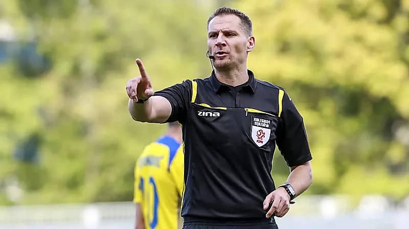 أزمة مباراة ريال مدريد وأتلتيكو مدريد مستمرة بعد إلغاء ضربة ترجيح ألفاريز