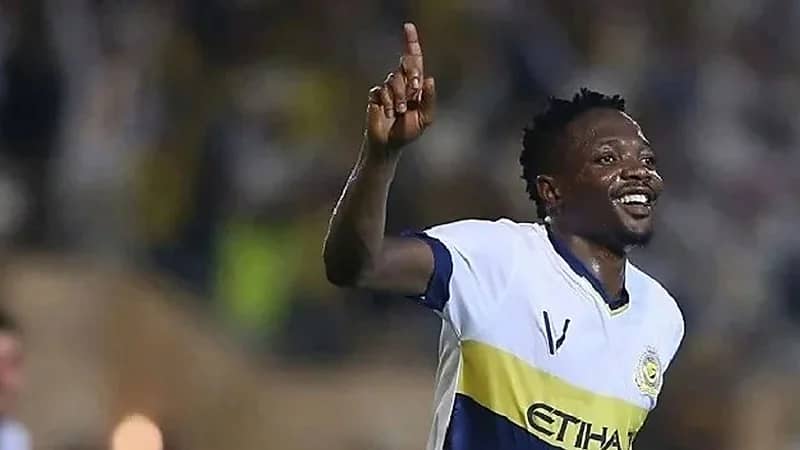 الفيفا يلزم النصر بتعويض أحمد موسى