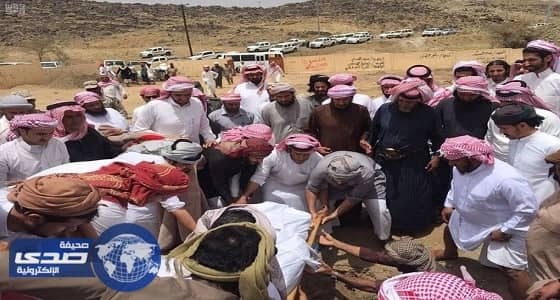 القرقاح ينقل تعازي القيادة لأسرة الشهيد القحطاني