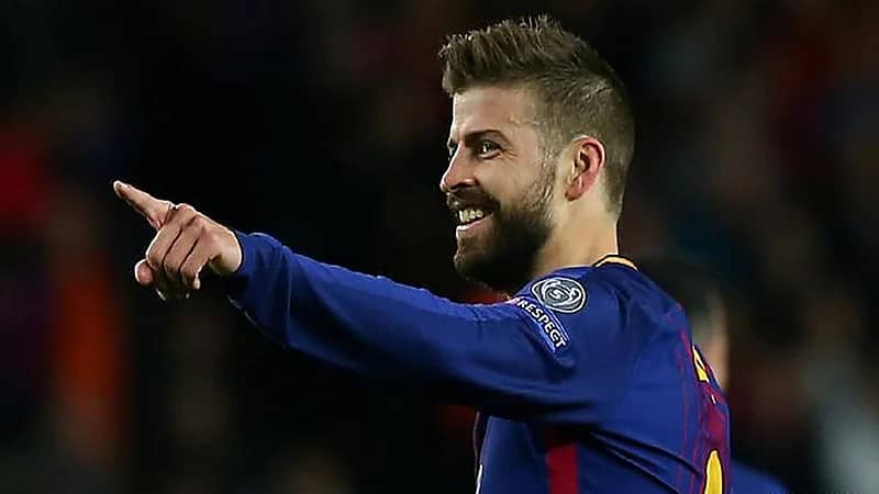 مدافع برشلونة يعلق على تشجيع الحكام لريال مدريد