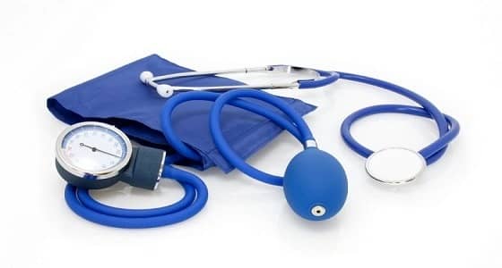 تعليق تنفيذ قرار بإيقاف طبيبة بأحد مستشفيات المدينة المنورة