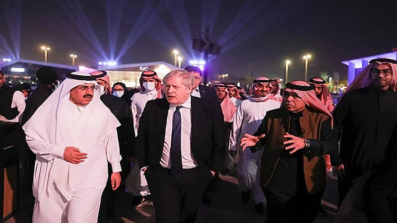 رئيس الوزراء البريطاني في البوليفارد