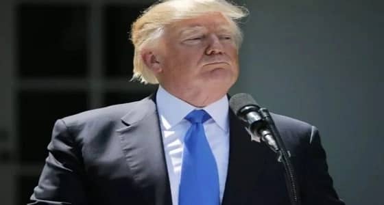 ترامب يدعو المشككين في نزاهة انتخابات الرئاسة الأمريكية بالتركيز مع كلينتون