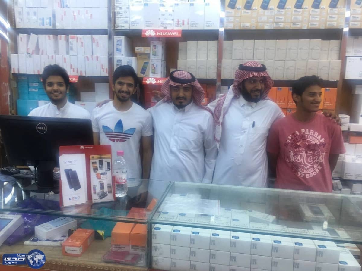 العمل: 15 ألف شاب وشابة التحقوا بسوق الجوالات وفرص تدريبية لـ 45 ألف باحث وباحثة 