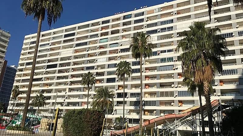 انتحار حبيبين قفزاً من الطابق الـ13 والسبب مجهول