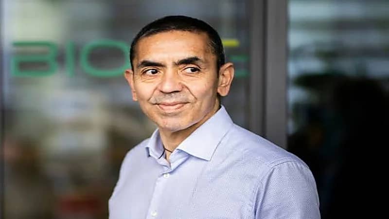 مخترع لقاح كورونا يعيش في شقة متواضعة ولا يملك سيارة