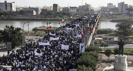 معارض إيراني: نظام الملالي سيسقط لا محالة