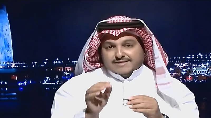بالفيديو .. صحفي يكشف الفرق بين سيارة "لوسيد" و "سير" الكهربائيتين