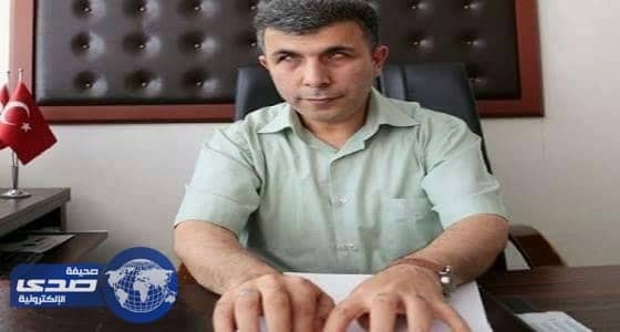 كفيف يدير مدرسة كان يدرس فيها قبل 13 عامًا