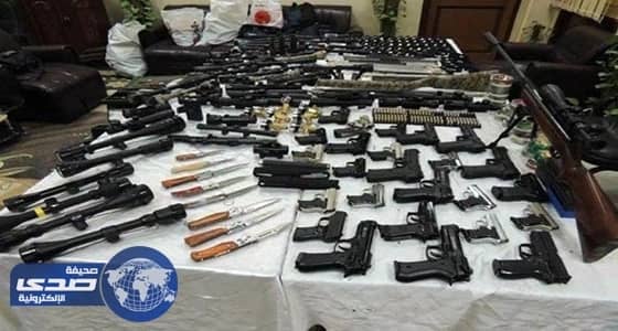 الشرطة الباكستانية تعتقل خلية إرهابية قبل تنفيذ هجمات في بيشارو