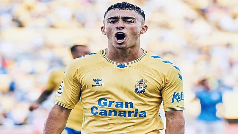 موقف موليرو من الانضمام إلى الاتحاد