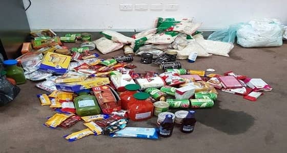 ضبط مواد غذائية وبعض المشروبات منتهية الصلاحية بالطائف