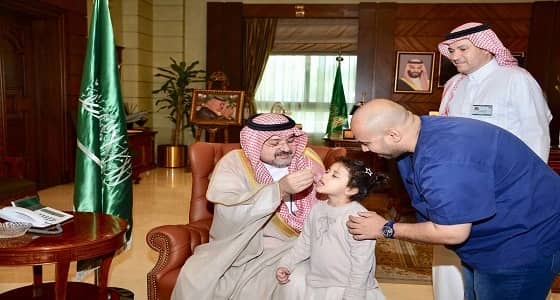 محافظ جدة يدشن " الوطنية للتطعيم ضد شلل الأطفال "