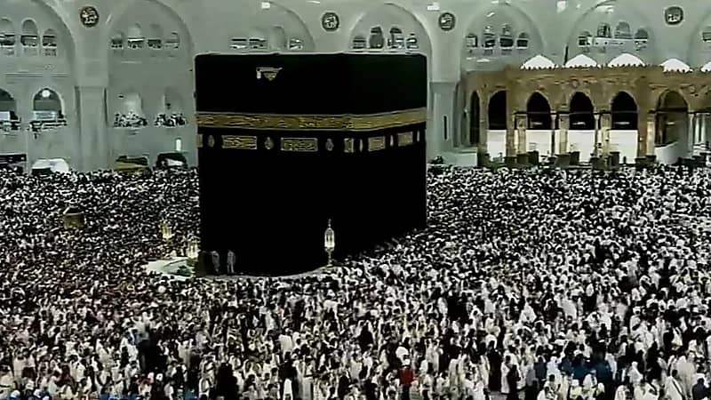 107 ألف طائف في الساعة: صحن المطاف يسجل طاقة استيعابية قياسية.. فيديو