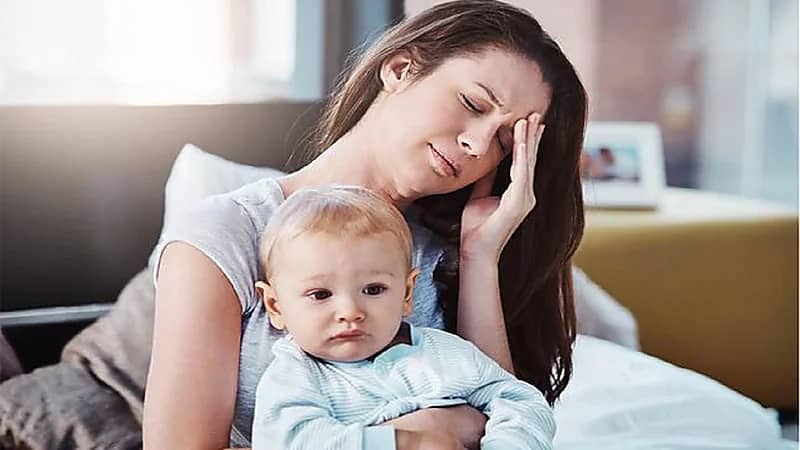 مستشار أسري يوجه رسالة للأزواج خلال فترة نفاس زوجاتهم