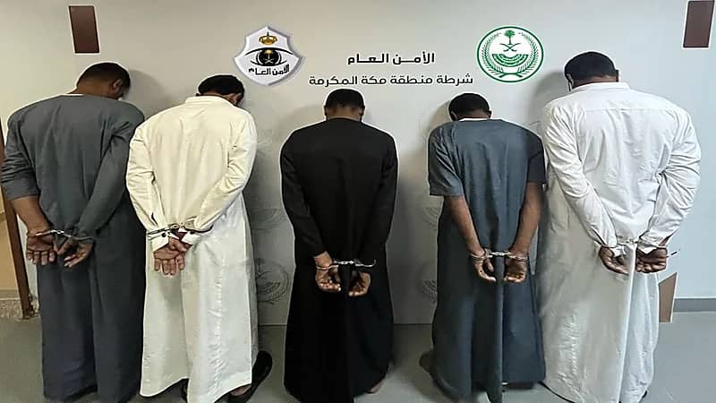 القبض على 5 أشخاص لسرقتهم كيابل كهربائية وبطاريات مركبات وأجهزة تكييف بالليث