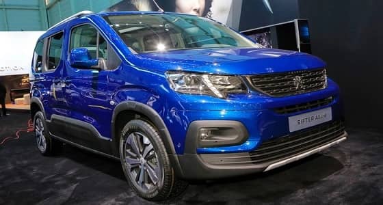 بالصور.. الكشف عن " بيجو ريفتر " بعدة محركات و5 أو 7 مقاعد