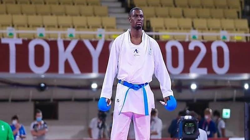 البطل السعودي طارق حامدي يتفوق على محمد صلاح والدوسري في Joy Awards