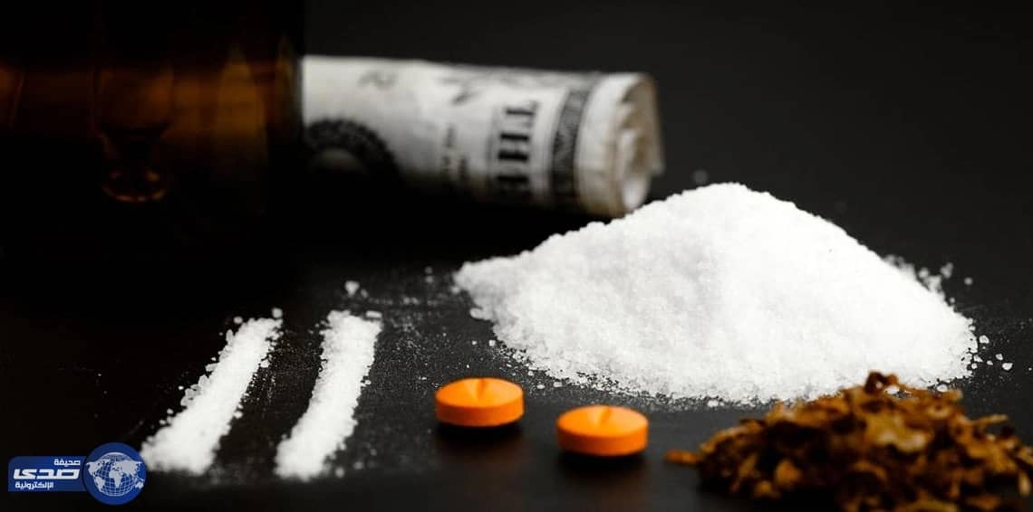 سيدات دمر الإدمان حياتهن