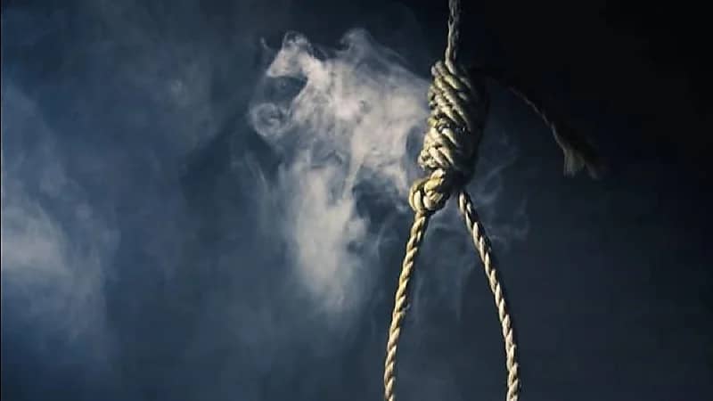 العثور على فتاة عشرينية مشنوقة