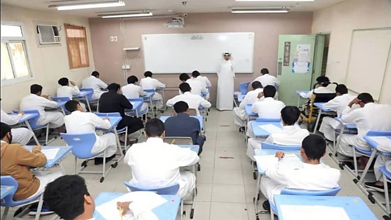 التعليم: لا ترهقوا الطلاب في الاختبارات