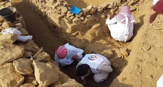 العثور على رفات فقهاء من القرن السادس بالقنفذة