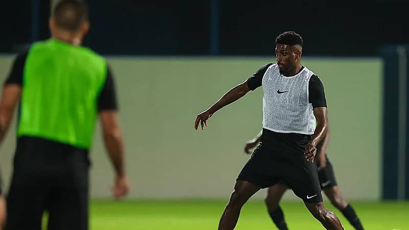 مدرب الاتحاد يجهز شراحيلي