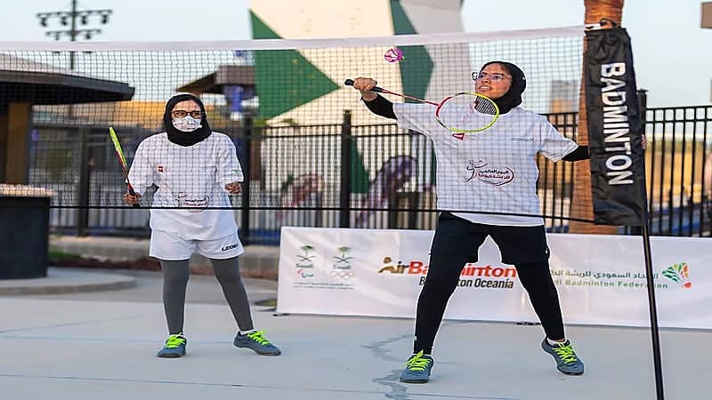 اتحاد الريشة يحتفل باليوم العالمي للريشة الطائرة