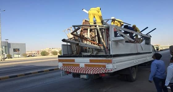 بالصور.. أمانة الرياض تزيل 8 آلاف لوحة إعلانية مخالفة
