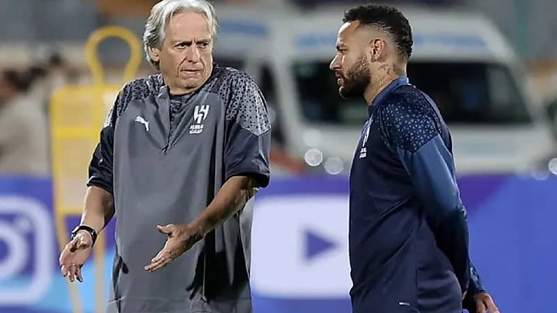 نيمار فضّل أنشيلوتي على خيسوس مدربًا للبرازيل قبل الإعلان الرسمي