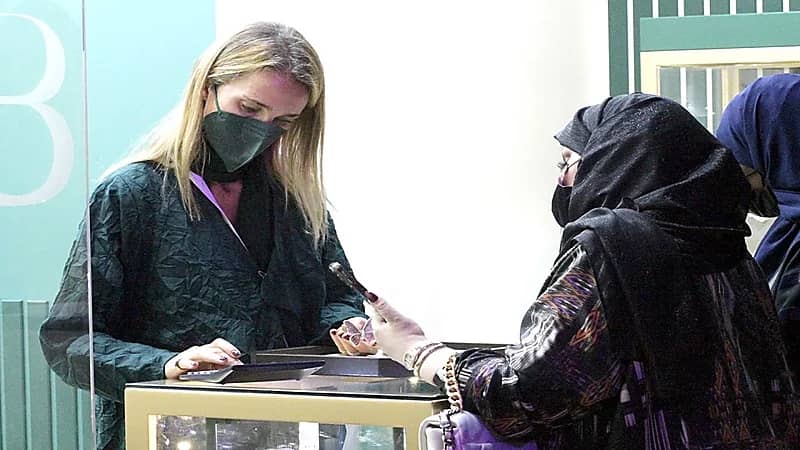 مبيعات معرض المجوهرات تتجاوز الـ 200 مليون ريال