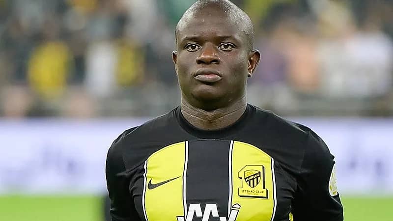 كانتي يشيد بمستوى دوري روشن